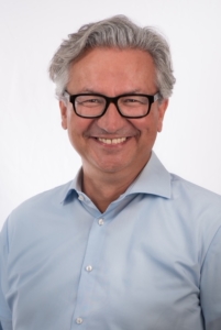 Dr. Frank Hauser